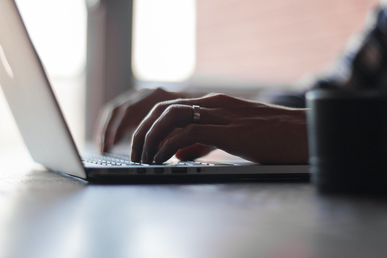 Développez vos capacités créatives avec des prompts bien pensés pour ChatGPT